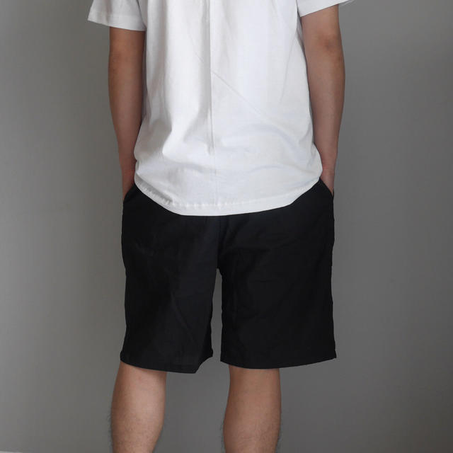 新商品 オススメ ブラック ショートパンツ フリーサイズ メンズのパンツ(サルエルパンツ)の商品写真
