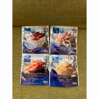 4袋 青の洞窟　パスタソース(レトルト食品)