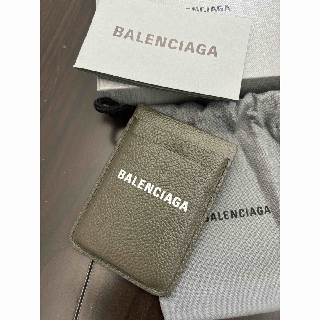 Balenciaga(バレンシアガ)のバレンシアガ　magsafe ウォレット レディースのファッション小物(財布)の商品写真