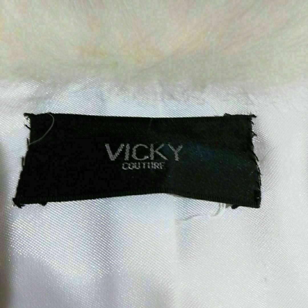 VICKY(ビッキー)のVICKY　コート　M相当　生成り系色 レディースのジャケット/アウター(その他)の商品写真