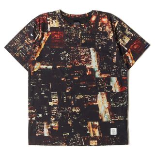 アップルバム(APPLEBUM)の美品 APPLEBUM アップルバム Tシャツ サイズ:M 夜景柄 全面プリント クルーネック 半袖Tシャツ ブラック系 黒 トップス カットソー【メンズ】【中古】(Tシャツ/カットソー(半袖/袖なし))