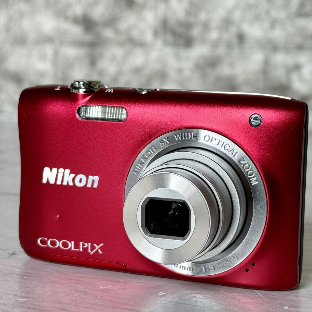 Nikon(ニコン)のNikon COOLPIX S2900 スマホ/家電/カメラのカメラ(コンパクトデジタルカメラ)の商品写真