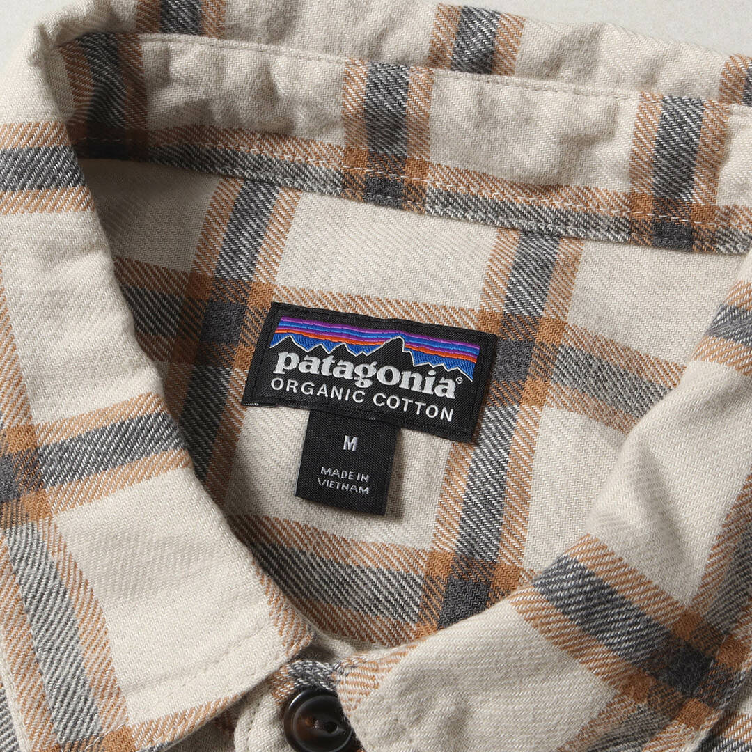 patagonia(パタゴニア)のPatagonia パタゴニア シャツ サイズ:M 20AW フィヨルド フランネル 長袖シャツ Lightweight Fjord Flannel Shirt 54020FA20 チェック カジュアル ベージュ系 トップス カジュアルシャツ【メンズ】【中古】 メンズのトップス(シャツ)の商品写真