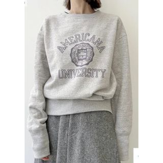 アパルトモンドゥーズィエムクラス(L'Appartement DEUXIEME CLASSE)の 新品　Americana College C/N Sweat グレー(トレーナー/スウェット)