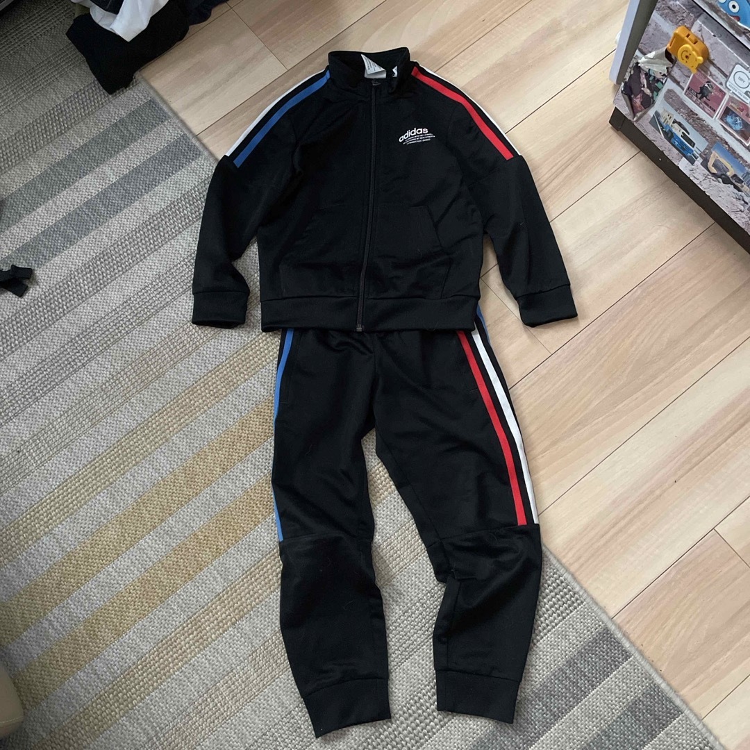 adidas(アディダス)のadidas アディダス　ジャージ　120cm キッズ/ベビー/マタニティのキッズ服男の子用(90cm~)(その他)の商品写真