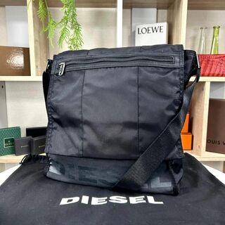 DIESEL - 美品 DIESEL メッセンジャーバッグ 大容量 Y2K ギミック