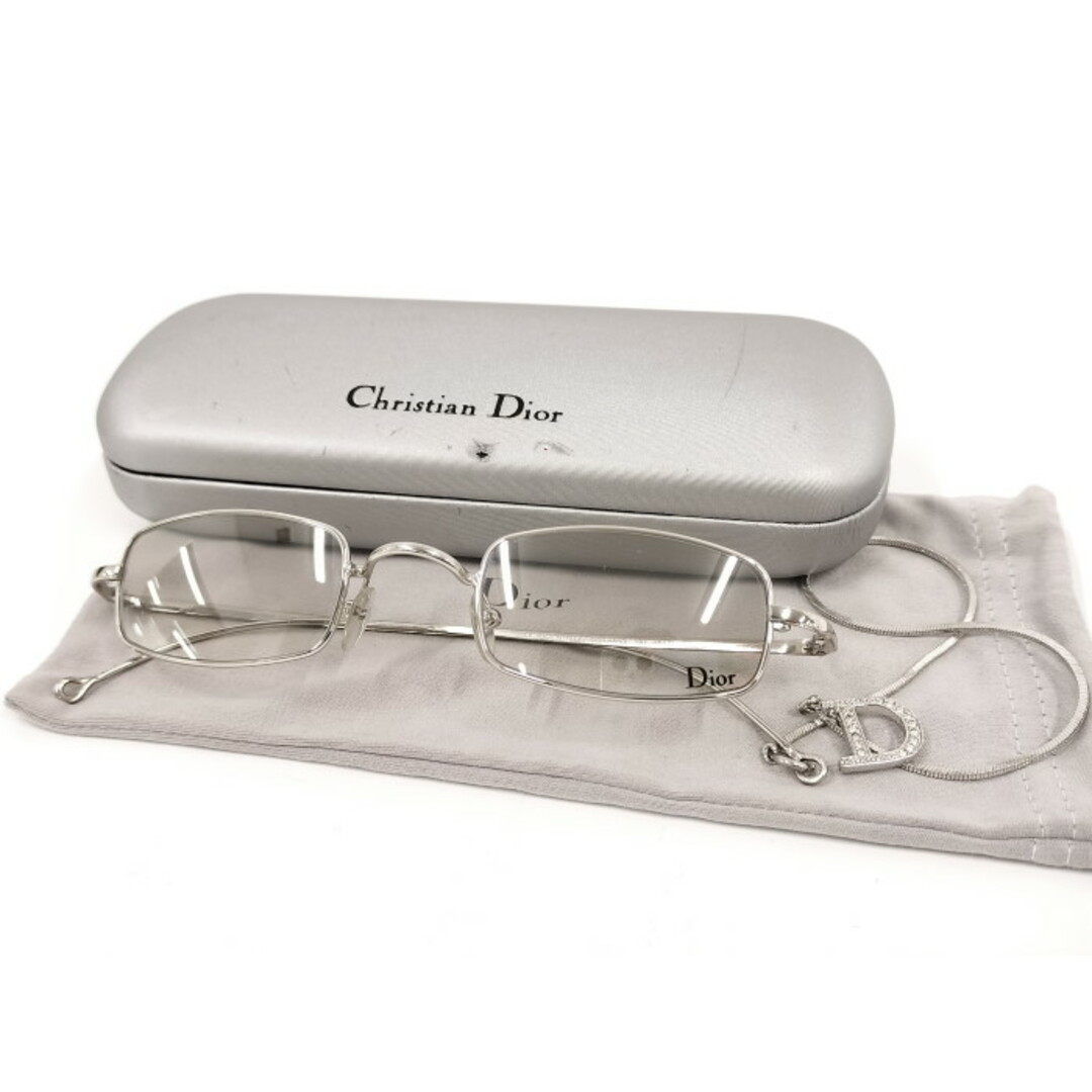 Christian Dior(クリスチャンディオール)のChristian Dior チャーム付きサングラス シルバー系 135 レディースのファッション小物(サングラス/メガネ)の商品写真