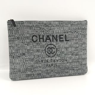 シャネル(CHANEL)のCHANEL ドーヴィル クラッチバッグ キャンバス グレー系(クラッチバッグ)