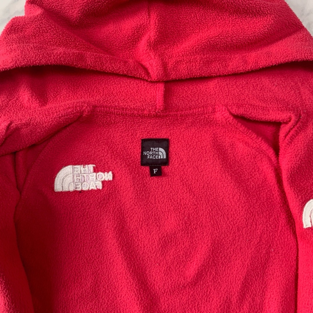 THE NORTH FACE(ザノースフェイス)のTHE NORTH  FACE ノースフェイス 女の子 フリース ロンパース キッズ/ベビー/マタニティのベビー服(~85cm)(ロンパース)の商品写真