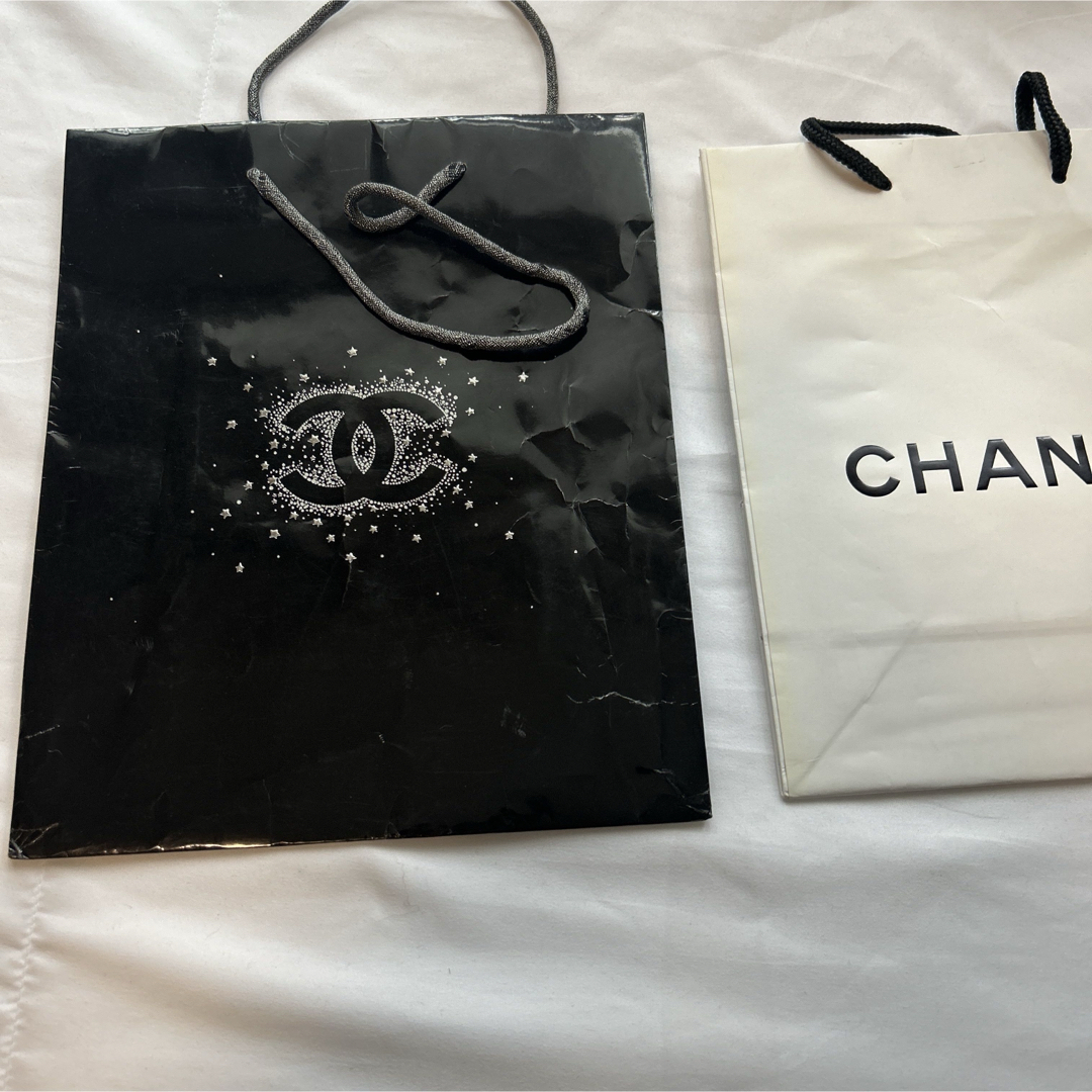 CHANEL(シャネル)のCHANEL 紙袋　5枚セット レディースのバッグ(ショップ袋)の商品写真