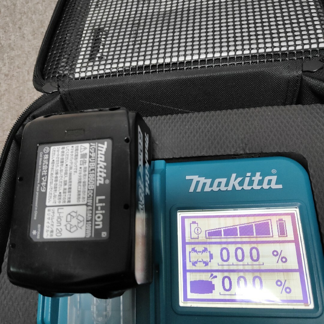 Makita(マキタ)の美品！　マキタ　純正　18V  バッテリー　BL1860Bｘ2 その他のその他(その他)の商品写真