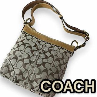 コーチ(COACH)の大人気　シグネチャーショルダーバッグ　COACH　斜め掛け　ブラウン(ショルダーバッグ)