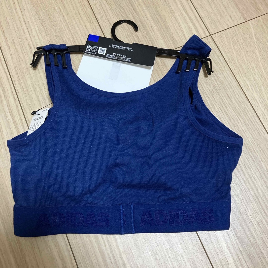 adidas ハーフトップブラ　165 新品 キッズ/ベビー/マタニティのキッズ服女の子用(90cm~)(下着)の商品写真