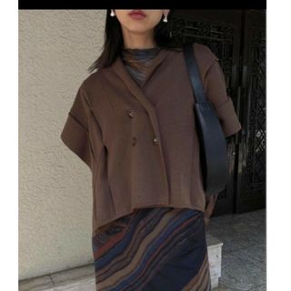 アメリヴィンテージ(Ameri VINTAGE)のAMERI　PLEATS SHAWL COLLAR VEST(ベスト/ジレ)