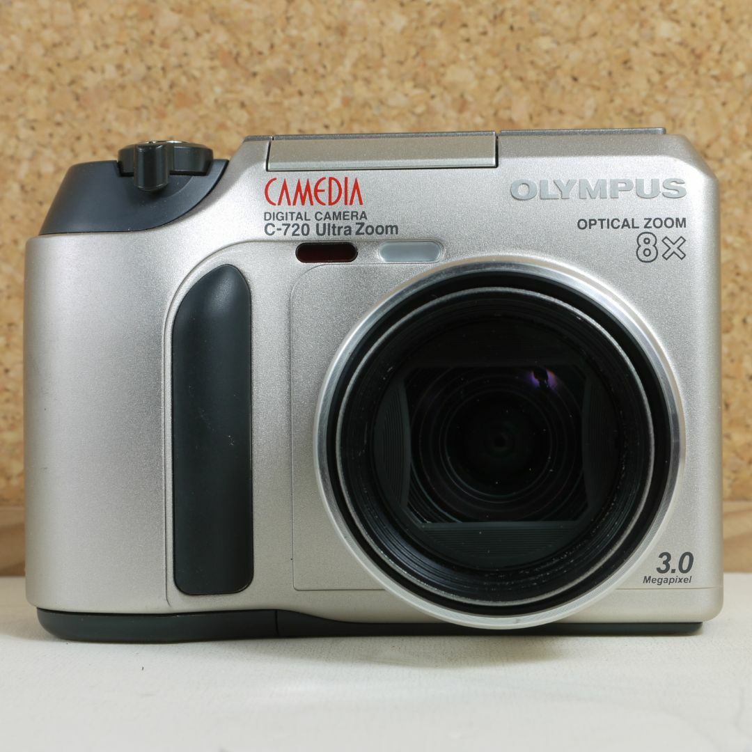 OLYMPUS(オリンパス)のOlympus Camedia C-720 Utra Zoom CCD スマホ/家電/カメラのカメラ(コンパクトデジタルカメラ)の商品写真