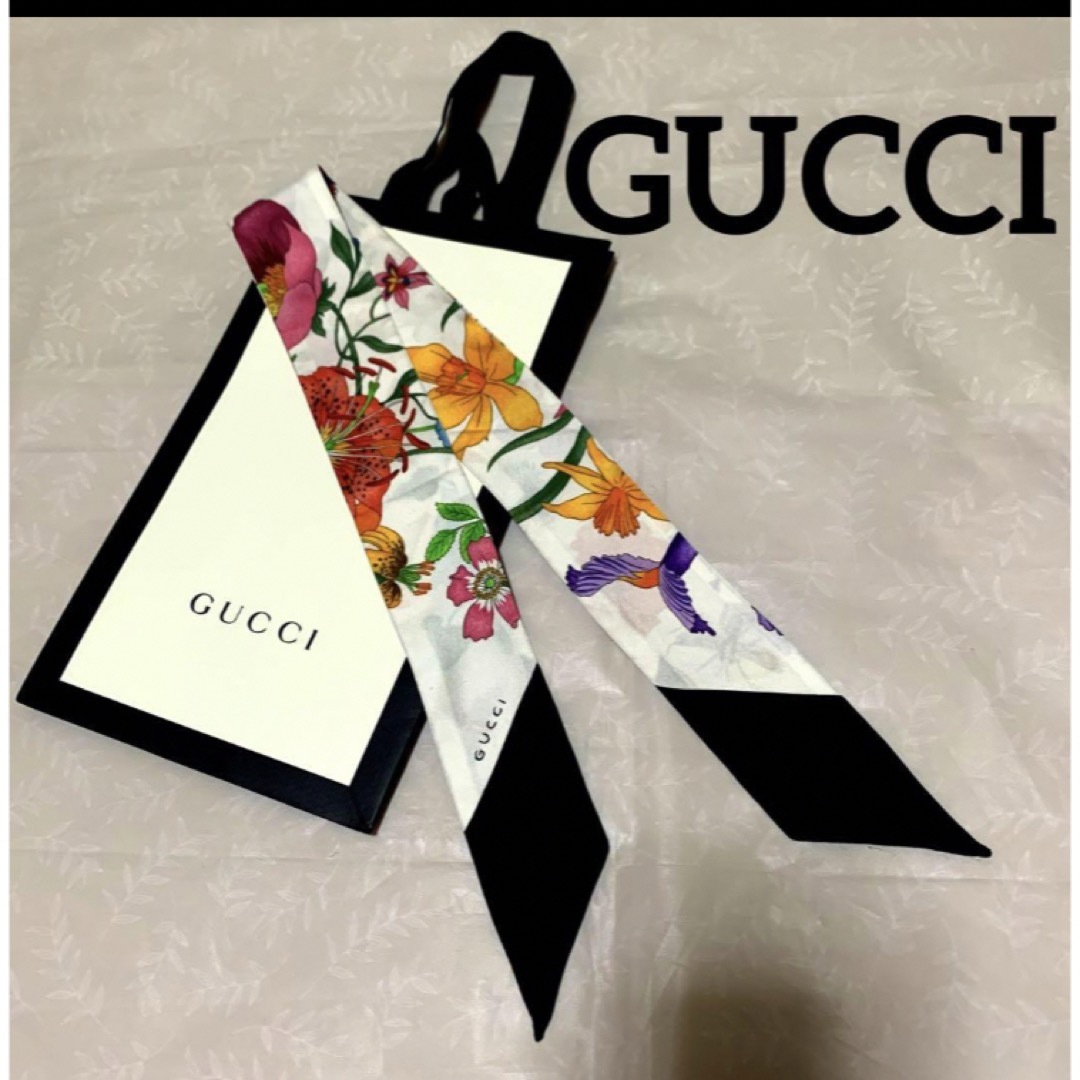 Gucci(グッチ)のGUCCI スカーフネック棒フローラ フラワー柄Bランク ⭐︎ 特価〜4／18迄 レディースのファッション小物(バンダナ/スカーフ)の商品写真