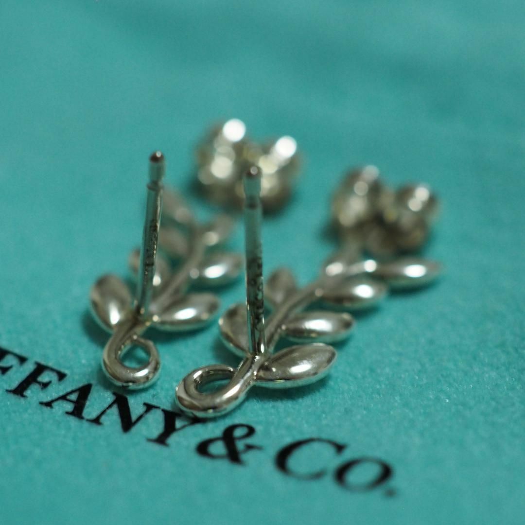 Tiffany & Co.(ティファニー)の【TIFFANY&CO.】パロマピカソ オリーブ リーフ クライマー ピアス レディースのアクセサリー(ピアス)の商品写真