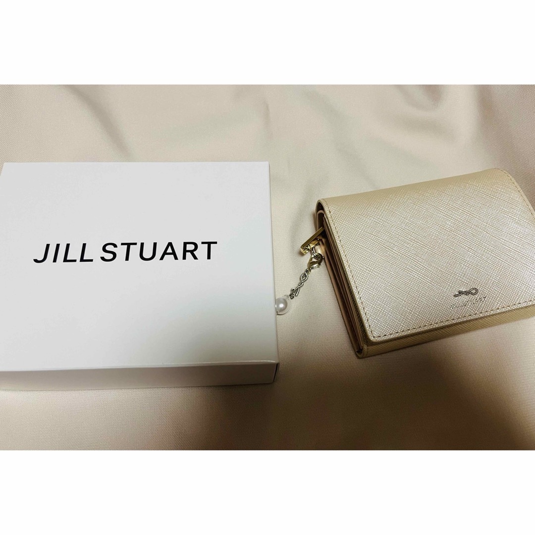 JILLSTUART(ジルスチュアート)のジルスチュアート財布 美品 レディースのファッション小物(財布)の商品写真