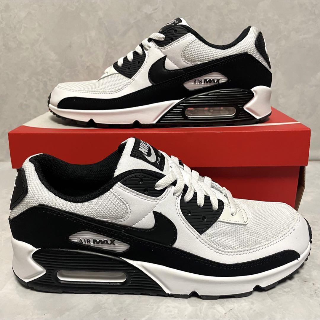 NIKE(ナイキ)の【完売品】Nike Air Max 90 "White/Black" 28.0 メンズの靴/シューズ(スニーカー)の商品写真