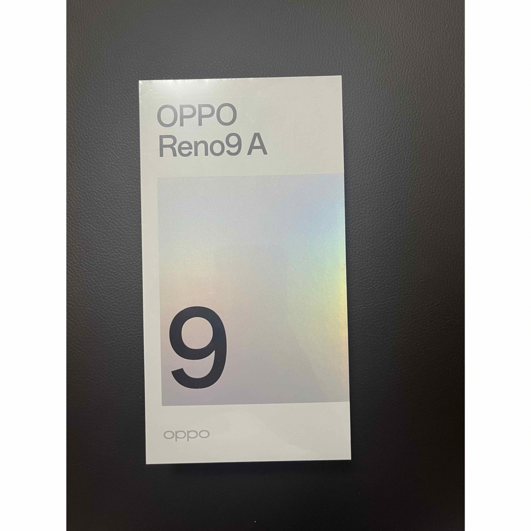 OPPO Reno9 A ムーンホワイト　新品未開封 スマホ/家電/カメラのスマートフォン/携帯電話(スマートフォン本体)の商品写真