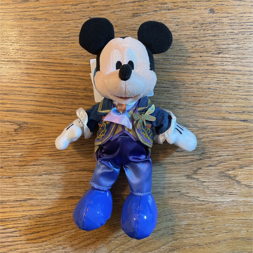 Disney(ディズニー)のファンタジースプリングス ぬいぐるみバッジ ミッキー エンタメ/ホビーのおもちゃ/ぬいぐるみ(キャラクターグッズ)の商品写真