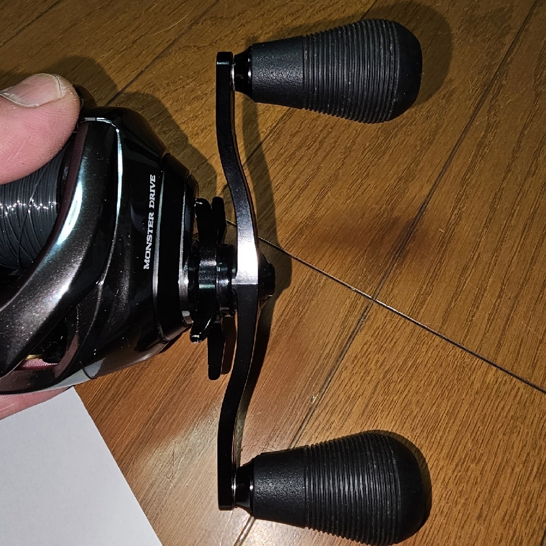 SHIMANO(シマノ)の(ネコミミ様専用)アンタレスdcmdハンドル無し本体のみ スポーツ/アウトドアのフィッシング(リール)の商品写真