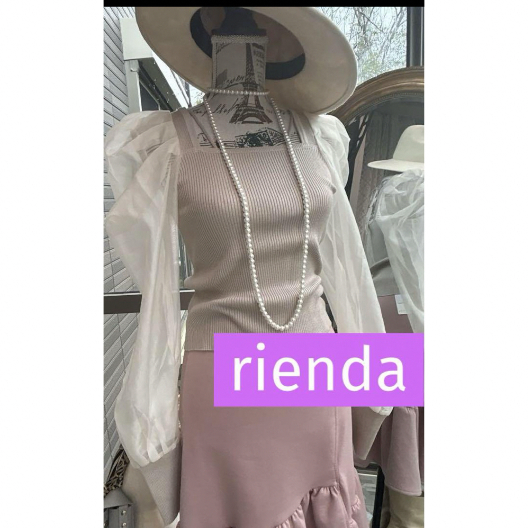 rienda(リエンダ)の綺麗なお姉さんのリエンダ新品タグ付めちゃ可愛トップス レディースのトップス(シャツ/ブラウス(長袖/七分))の商品写真