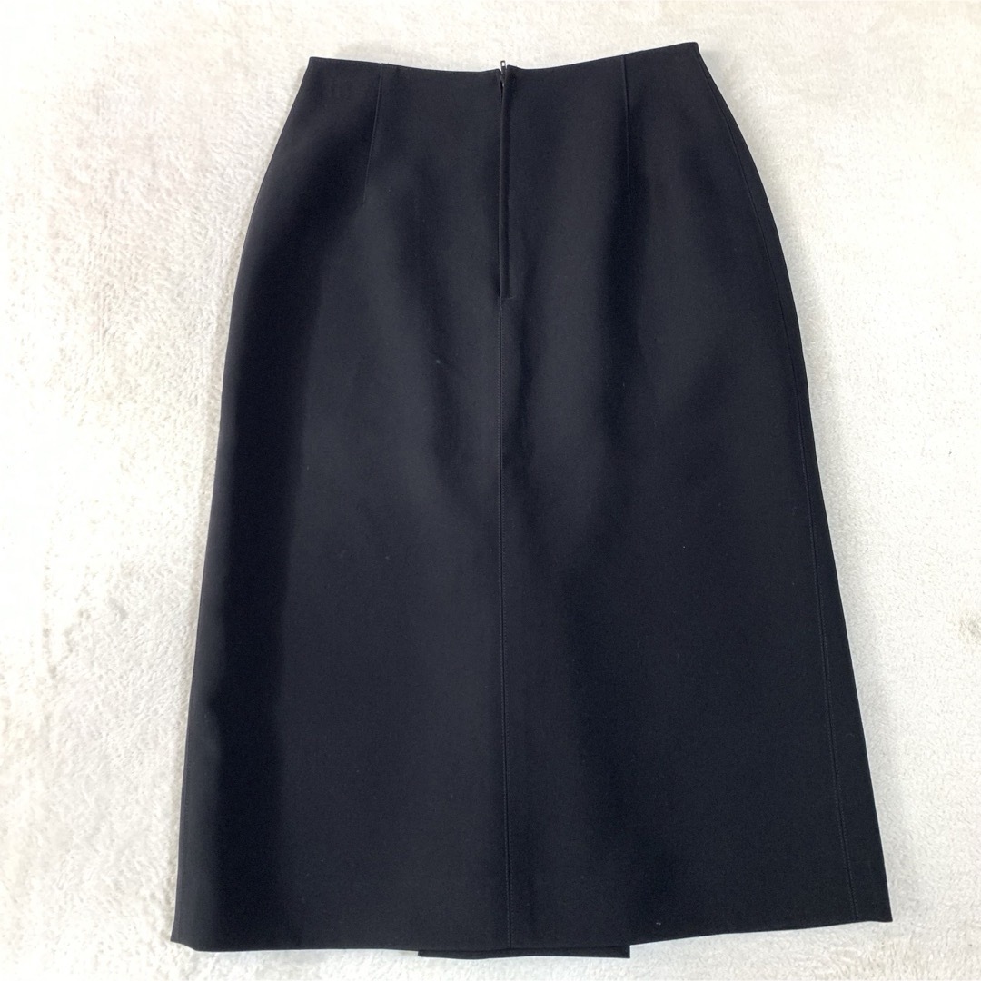 LOUNIE(ルーニィ)の新品並✨lounie ルーニィ　プチハイウエスト　タイトスカート　38 上品　黒 レディースのスカート(ひざ丈スカート)の商品写真