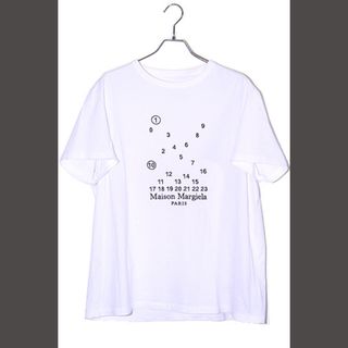 マルタンマルジェラ(Maison Martin Margiela)の2023SS メゾンマルジェラ カレンダー ロゴ刺繍 コットン 半袖Tシャツ(Tシャツ/カットソー(半袖/袖なし))