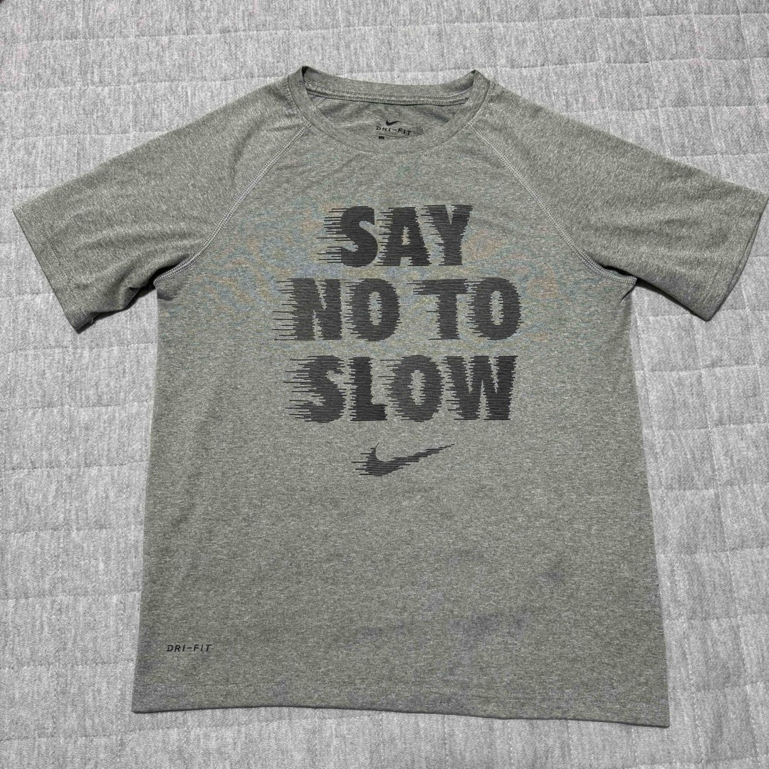 NIKE(ナイキ)のNIKE キッズTシャツ キッズ/ベビー/マタニティのキッズ服男の子用(90cm~)(Tシャツ/カットソー)の商品写真