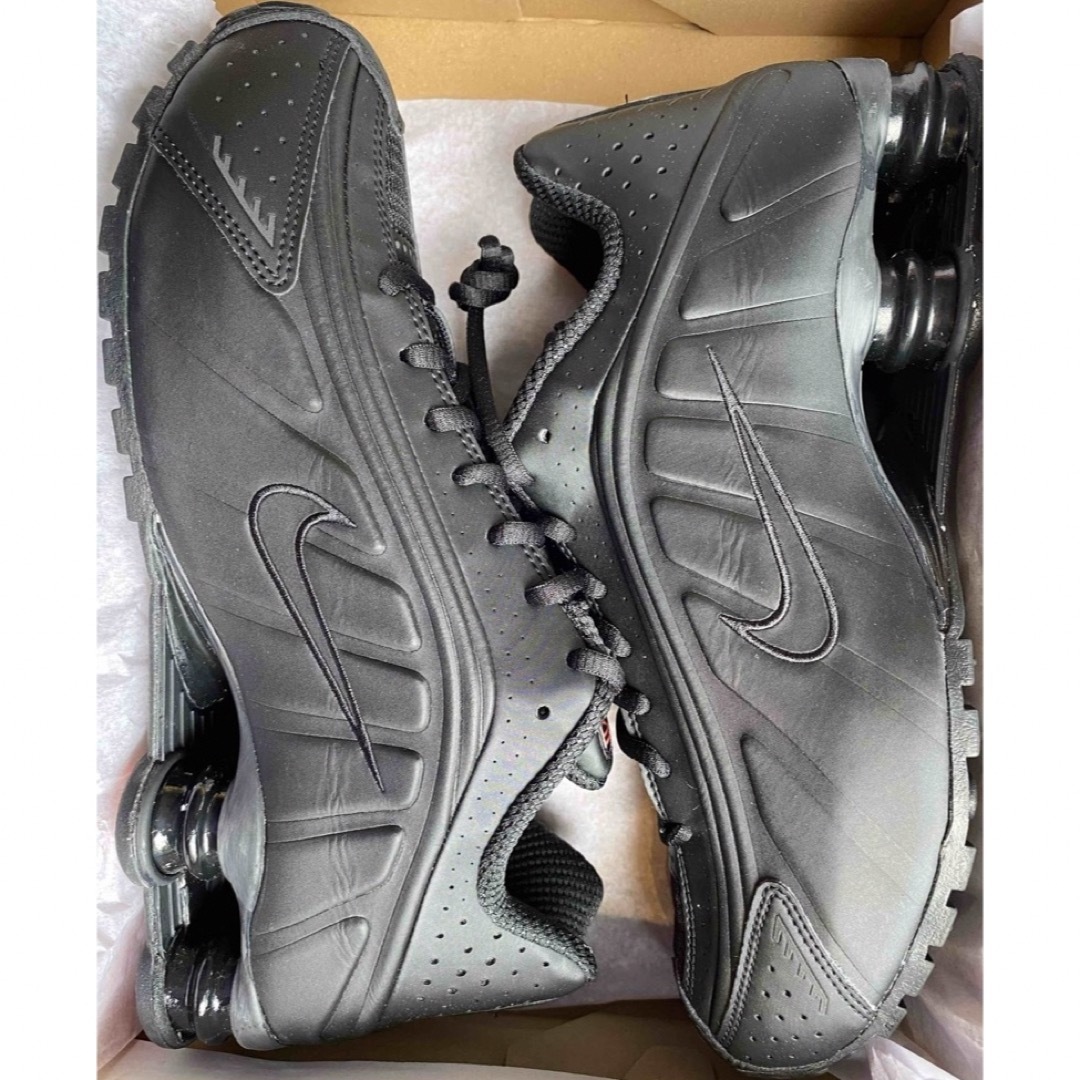 NIKE - ナイキ ウィメンズ ショックス R4 NIKE - ナイキ ウィメンズ ショックス R4