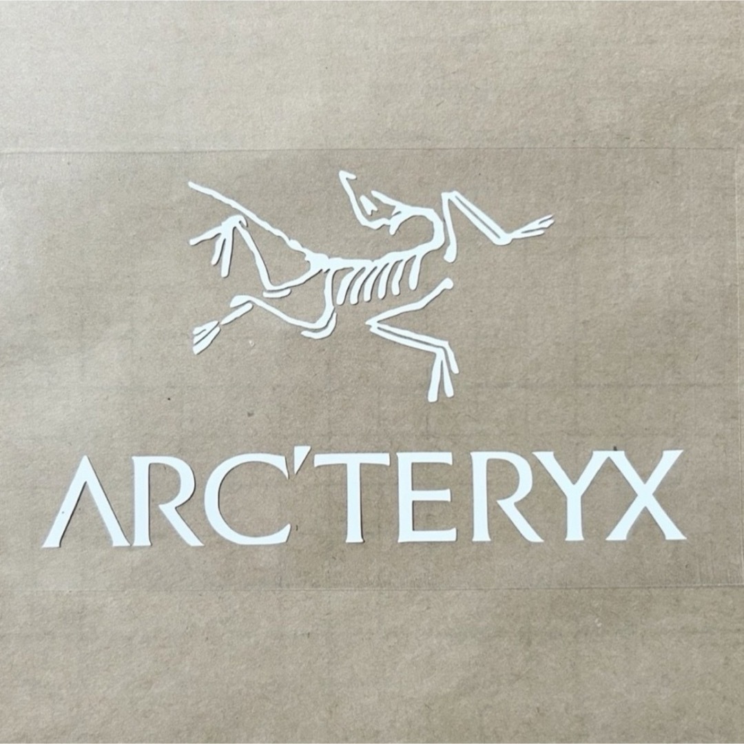 ARC'TERYX(アークテリクス)のARC'TERYX アークテリクス ステッカー　　◆13㎝◆グロスホワイト◆白◆ スポーツ/アウトドアのアウトドア(その他)の商品写真