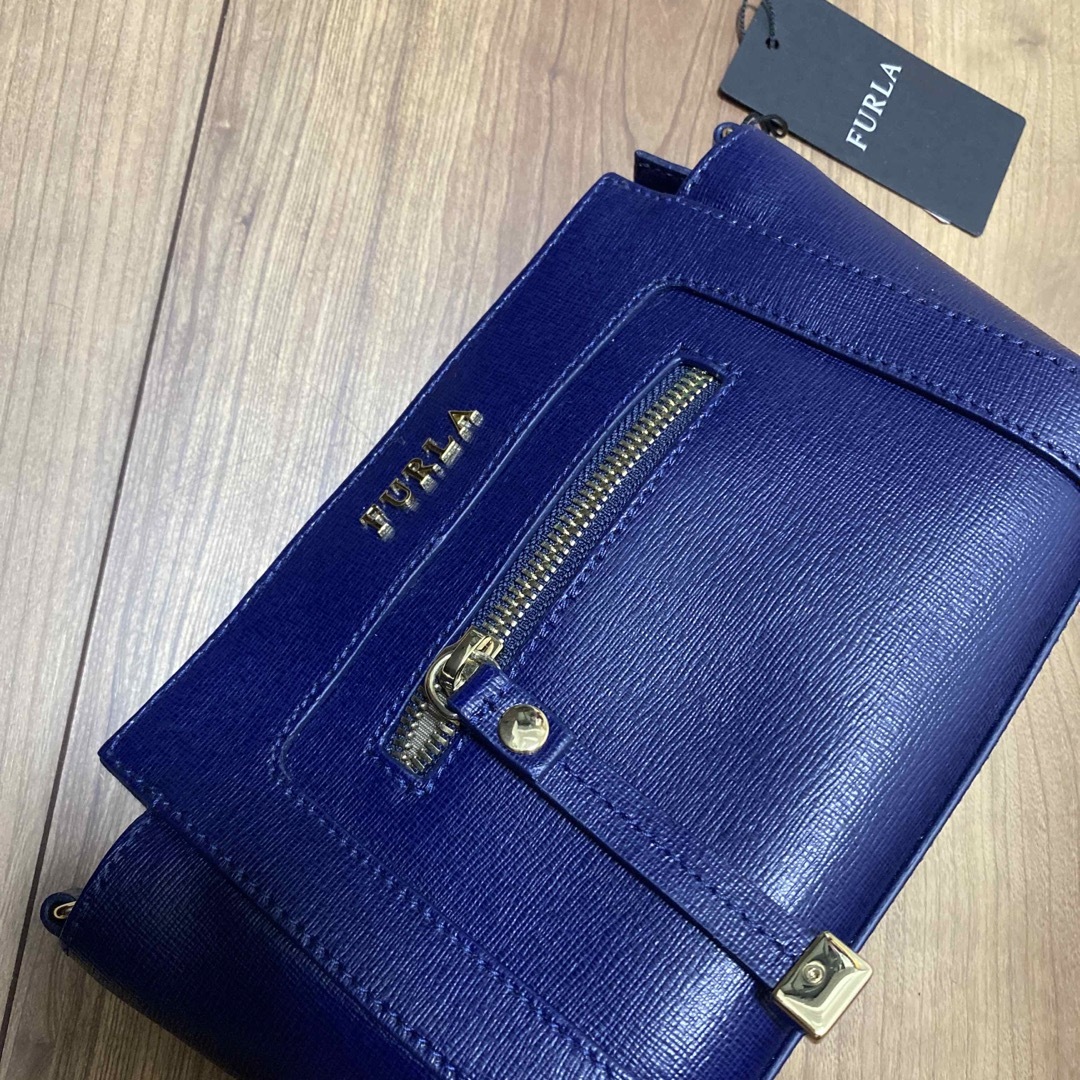 Furla(フルラ)のフルラ　新品　ショルダー　ネイビー　新生活 レディースのバッグ(ショルダーバッグ)の商品写真