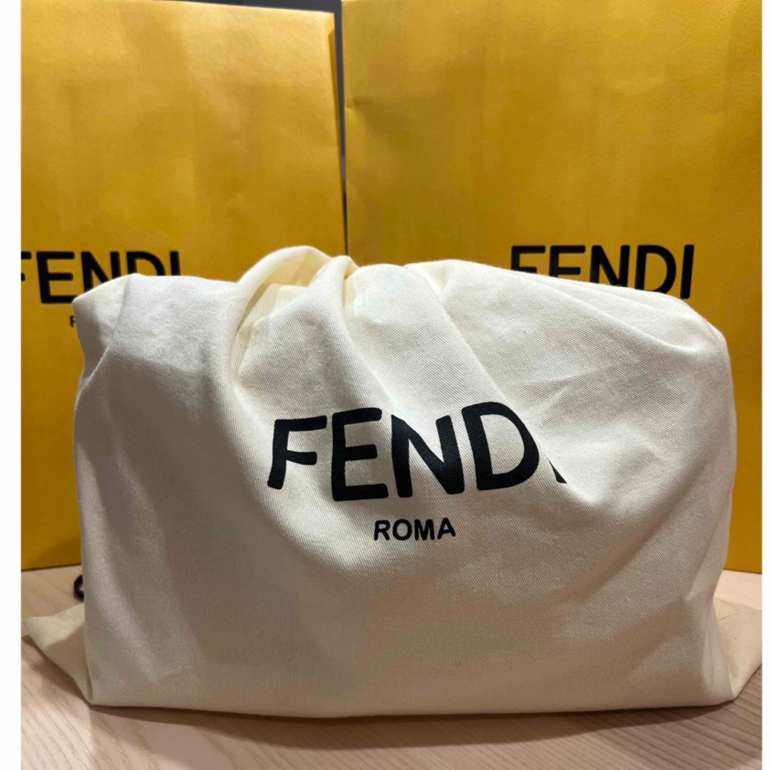 FENDI(フェンディ)のFENDI バイザウェイ ミディアム レディースのバッグ(ショルダーバッグ)の商品写真