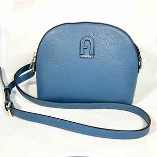 フルラ(Furla)の未使用級✨FURLA フルラ　アテナ ショルダーバック ブルーグレー　アーチロゴ(ショルダーバッグ)