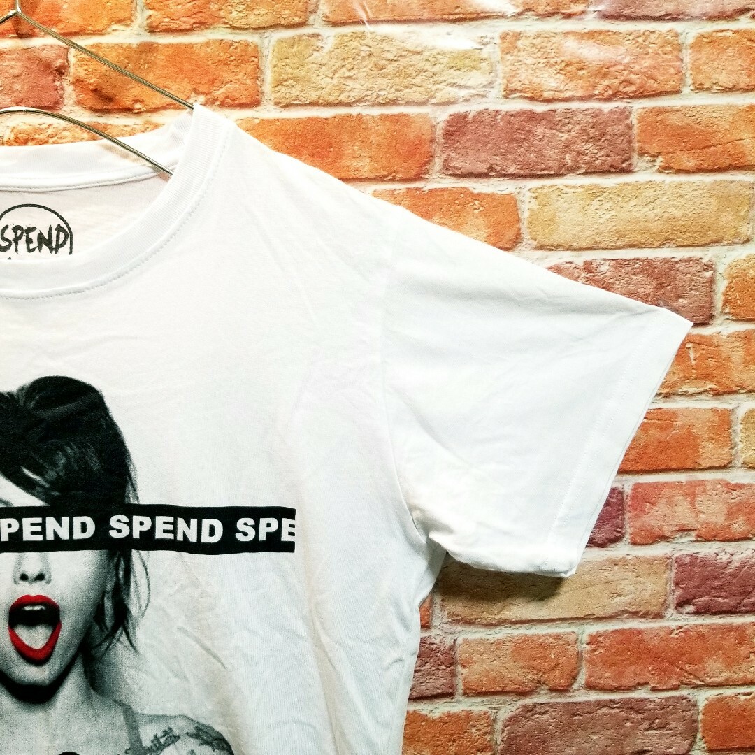 【サイズM】古着　イタリア製　SPEND Tシャツ メンズのトップス(Tシャツ/カットソー(半袖/袖なし))の商品写真