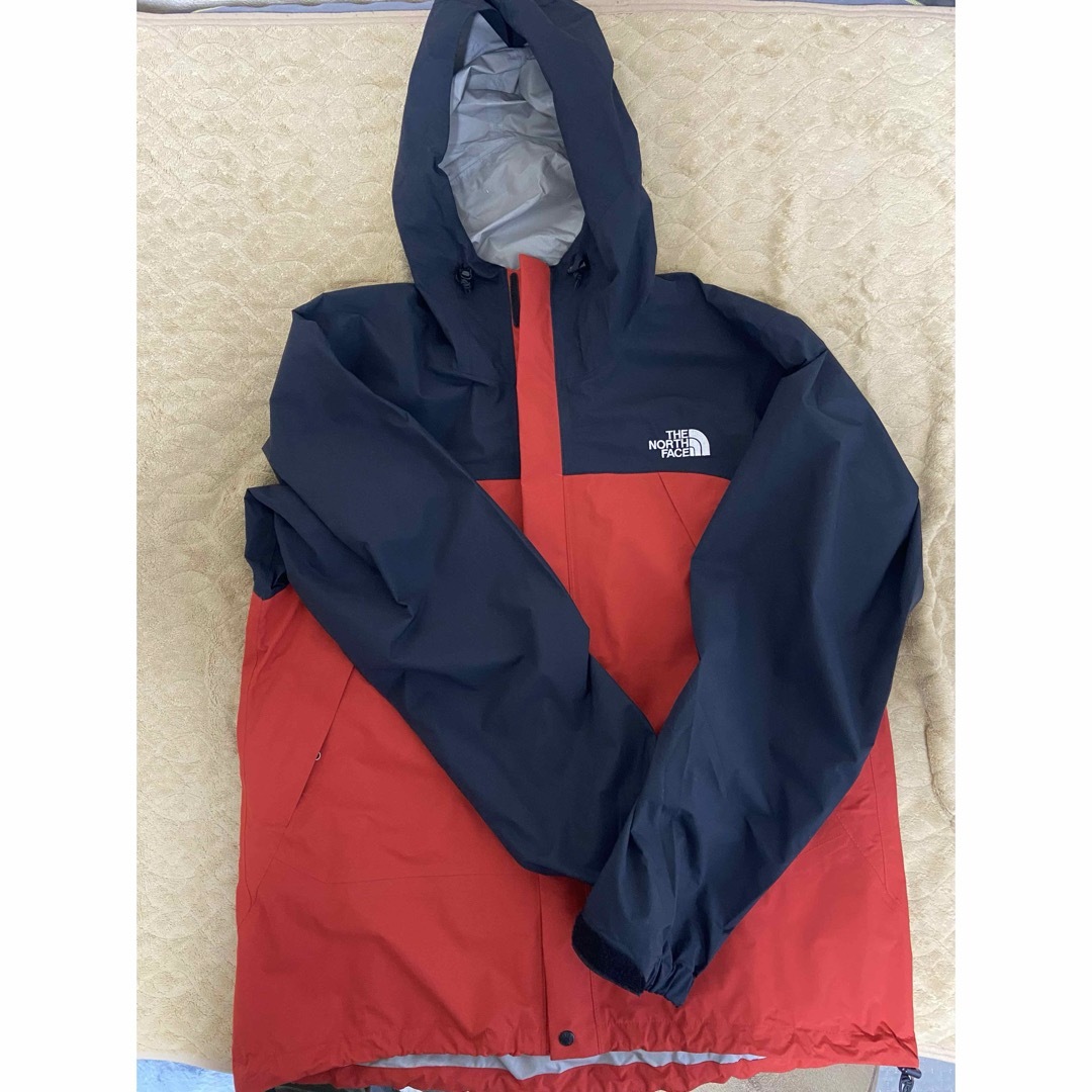 THE NORTH FACE(ザノースフェイス)のTHE NORTH FACE ウインドブレーカー メンズのジャケット/アウター(その他)の商品写真