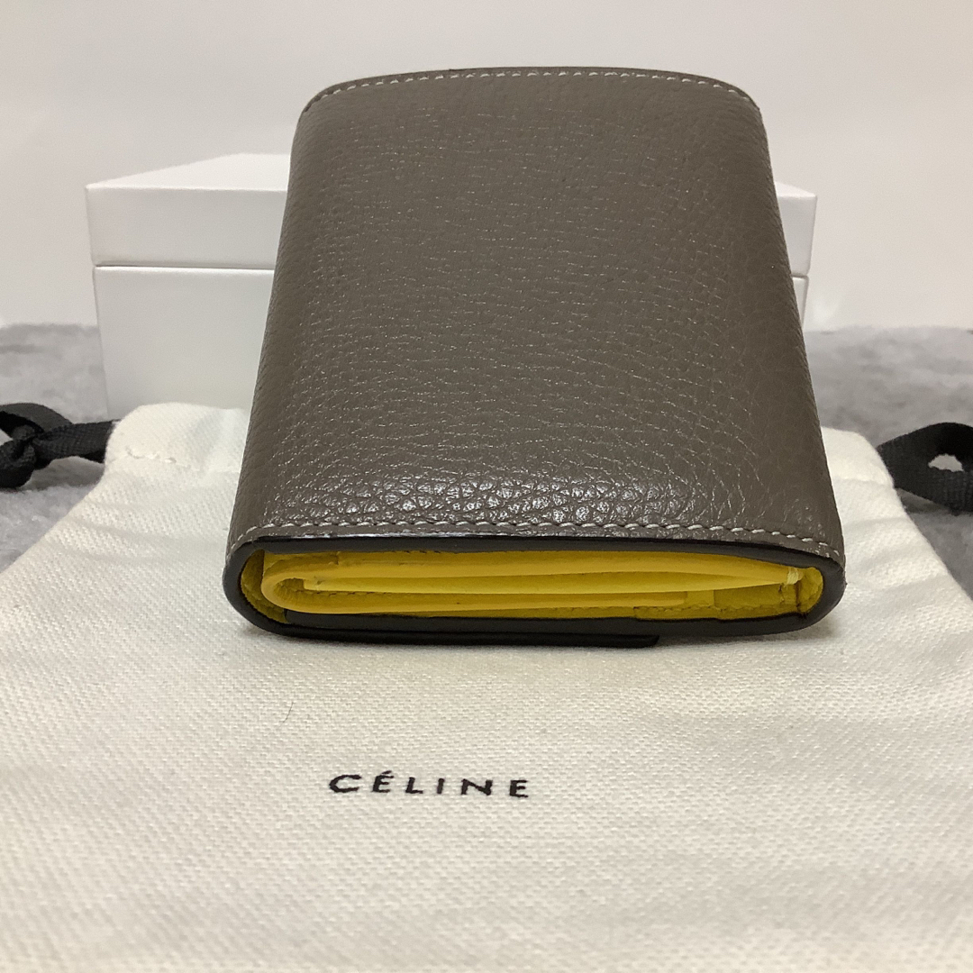 セリーヌ 三つ折り財布 レザー スモールフォールデッド マルチ セリーヌ 三つ折り財布 レザー スモールフォールデッド マルチ