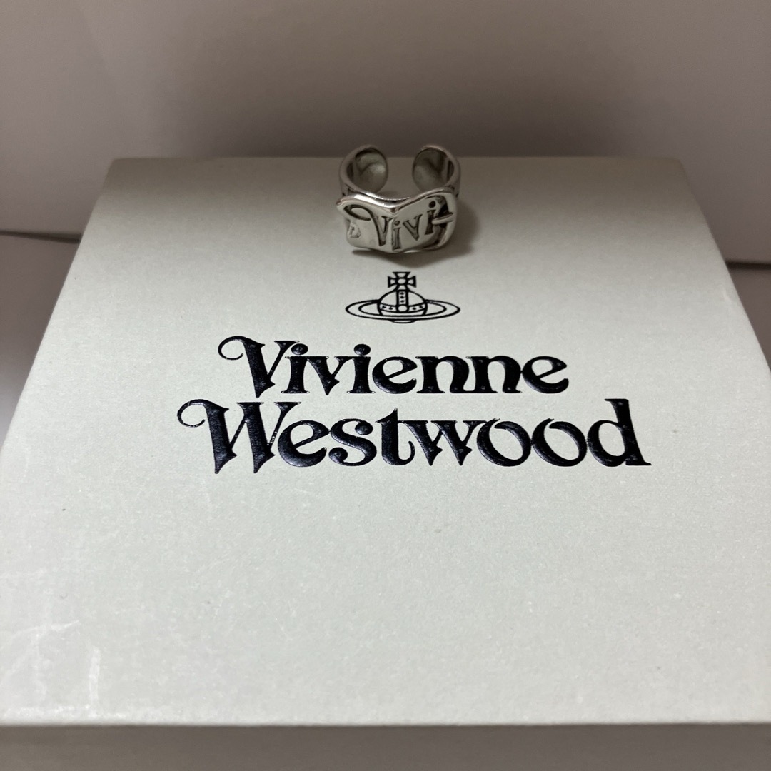 Vivienne Westwood(ヴィヴィアンウエストウッド)のヴィヴィアンウエストウッド シルバー リング 指輪 メンズのアクセサリー(リング(指輪))の商品写真