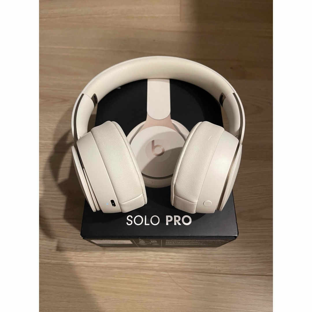 Beats by Dr Dre(ビーツバイドクタードレ)の極美品　Beats Solo Pro スマホ/家電/カメラのオーディオ機器(ヘッドフォン/イヤフォン)の商品写真