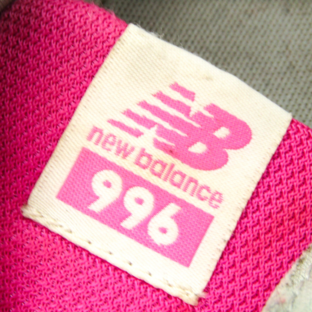 New Balance(ニューバランス)のニューバランス スニーカー ローカット KV996MAY 靴 シューズ キッズ 女の子用 21.5サイズ ピンク NEW BALANCE キッズ/ベビー/マタニティのキッズ靴/シューズ(15cm~)(スニーカー)の商品写真