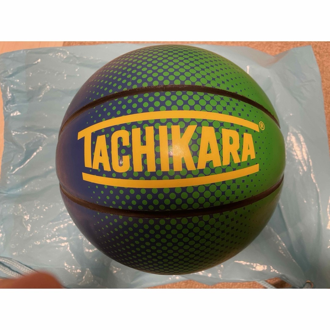 TACHIKARA(タチカラ)の超お得です⭐️TACHIKARA フリースタイルバスケットボール スポーツ/アウトドアのスポーツ/アウトドア その他(バスケットボール)の商品写真