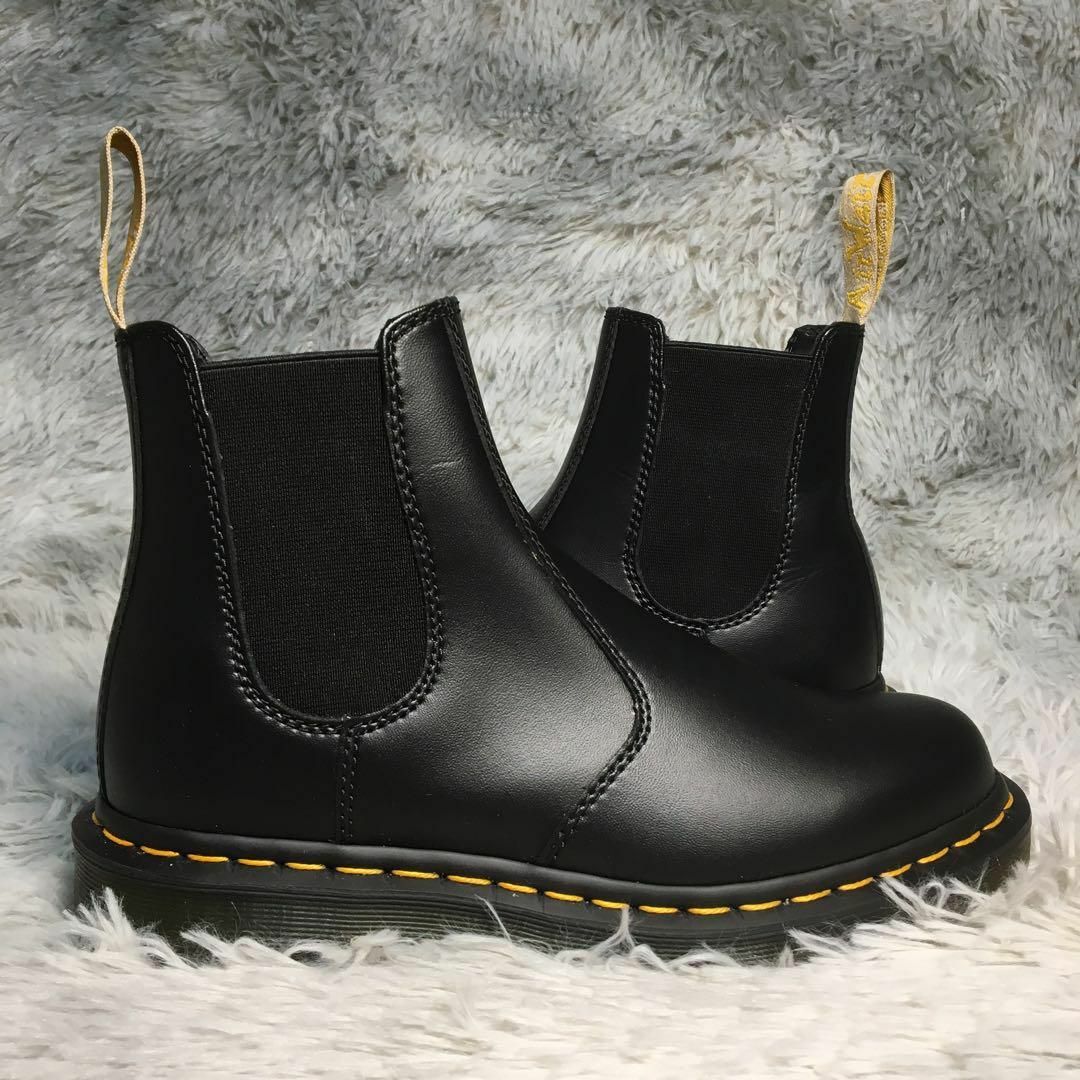 Dr.Martens(ドクターマーチン)の着用数回 Ｄr.Martens ドクターマーチン vegan サイドゴアブーツ メンズの靴/シューズ(ブーツ)の商品写真