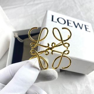 LOEWE アナグラムブローチ ゴールド