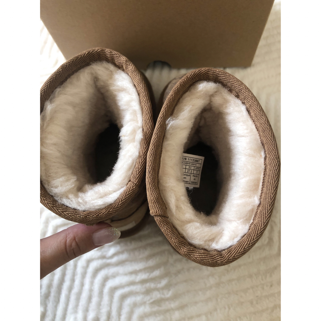 UGG(アグ)のugg クラシックグリッターレオパード size 17cm ムートンブーツ キッズ/ベビー/マタニティのキッズ靴/シューズ(15cm~)(ブーツ)の商品写真