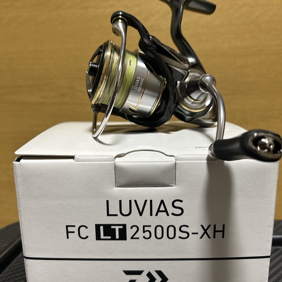 20ルビアスFCLT2500S-XHとSLP WORKS替えスプール リール 20ルビアスFCLT2500S-XHとSLP WORKS替えスプール リール