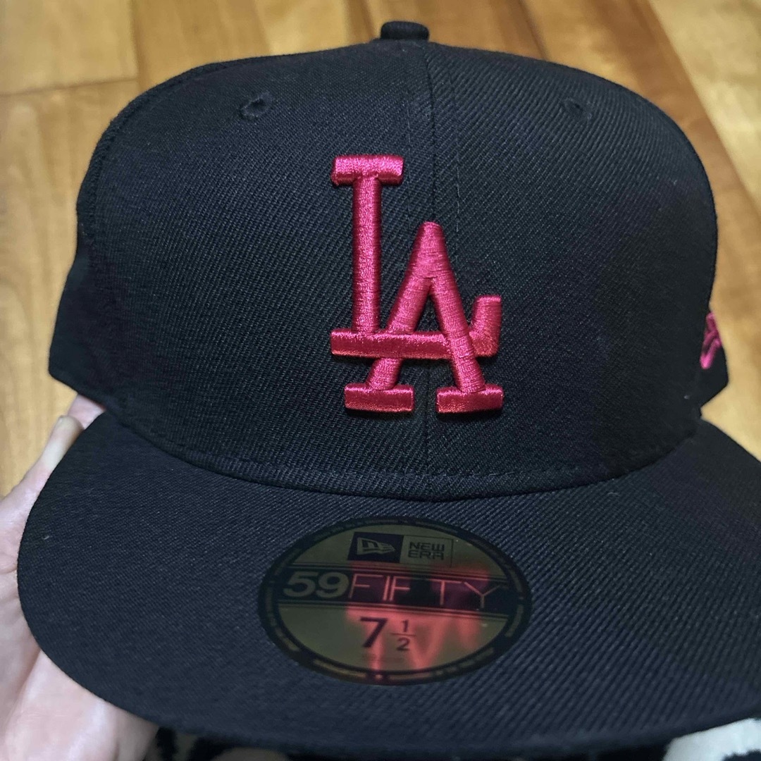 NEW ERA(ニューエラー)のNEW ERA キャップ　LA ロゴ レディースの帽子(キャップ)の商品写真