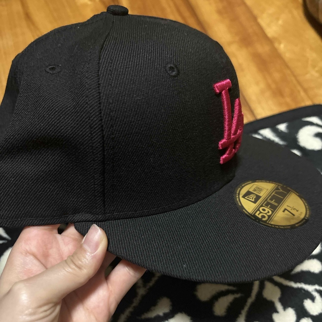 NEW ERA(ニューエラー)のNEW ERA キャップ　LA ロゴ レディースの帽子(キャップ)の商品写真