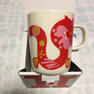 マリメッコ(marimekko)の新品未使用　マリメッコ   マグカップ  jalo  ヤロ(食器)