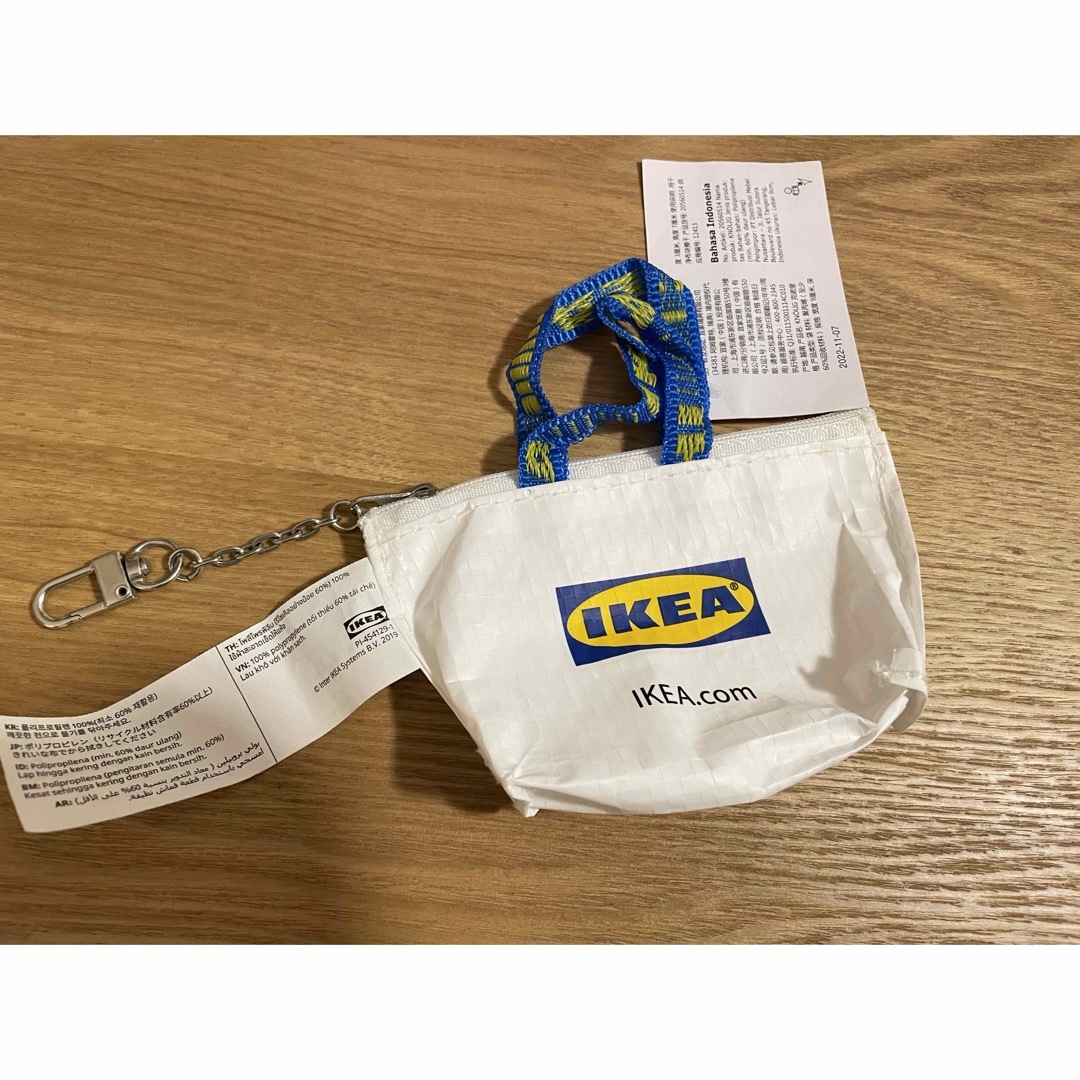 IKEA(イケア)の新品タグ付 IKEA イケア キーホルダー付きミニポーチ レディースのファッション小物(ポーチ)の商品写真
